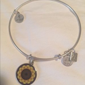 Alex and Ani Sunflower Bracelet 🌻